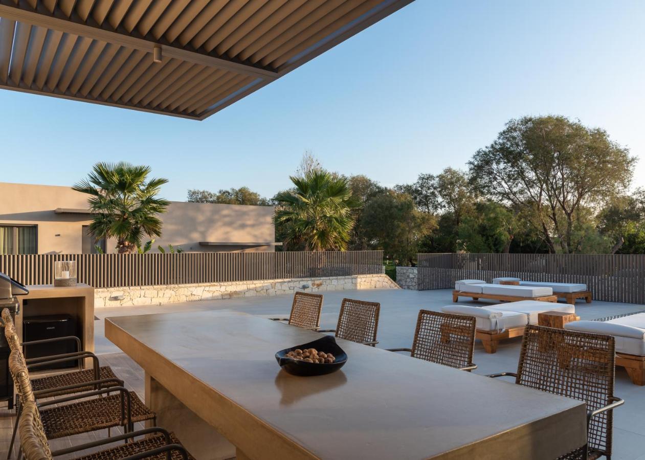 Athina Luxury Villa, With Pool & Walk To The Beach, By Thinkvilla La Canea Exterior foto